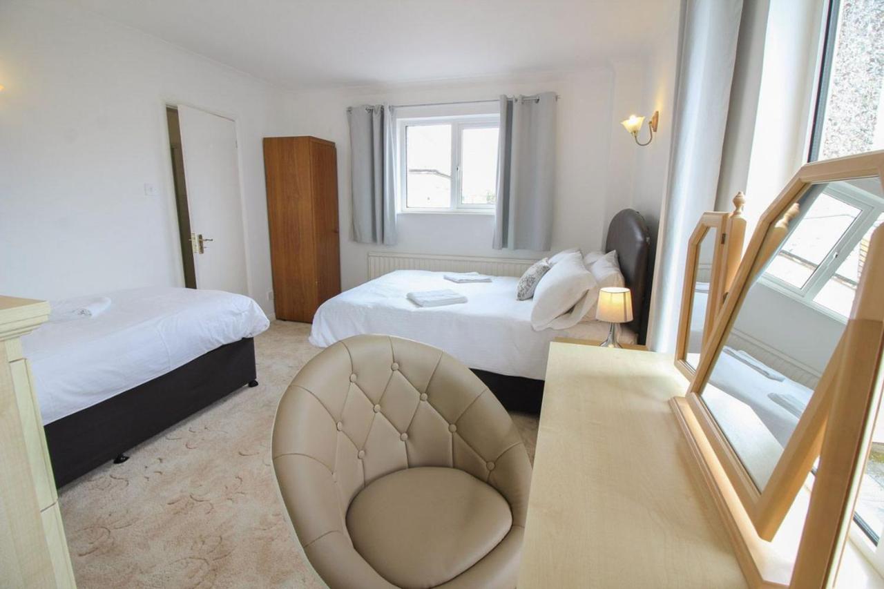 Clifton Villa 뉴키 외부 사진